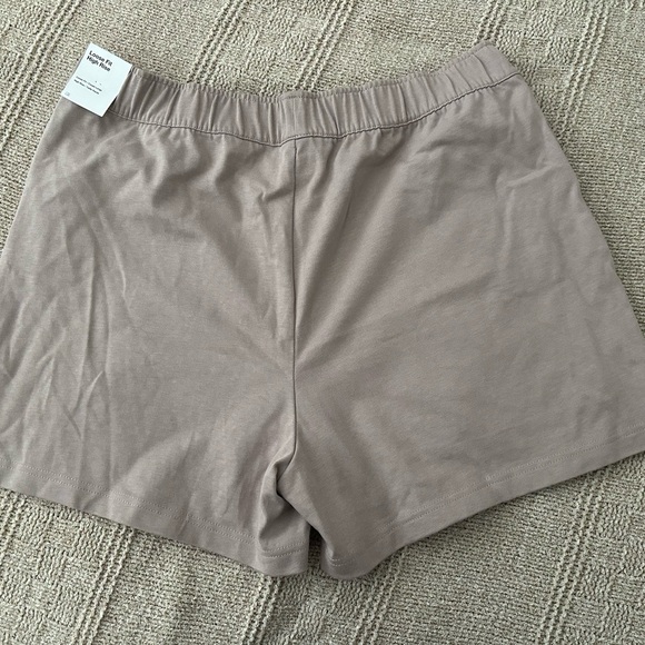 Nike Women's Athletic Shorts in Taupe - Picture 2 of 3